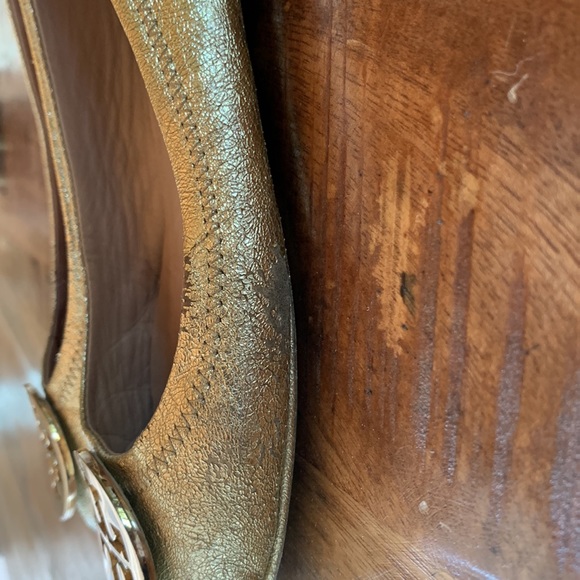 Tory Burch ballet flats. Gold metallic. - Picture 8 of 9